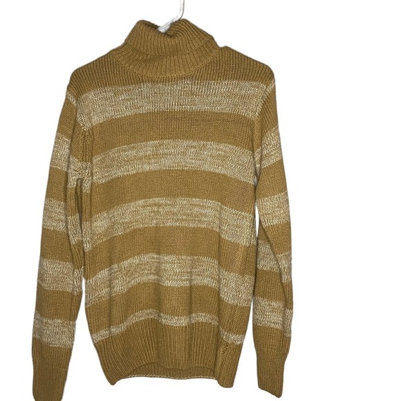 𝅺eddie Bauer Turtleneck Sweater Size Medium - Picture 1 of 5